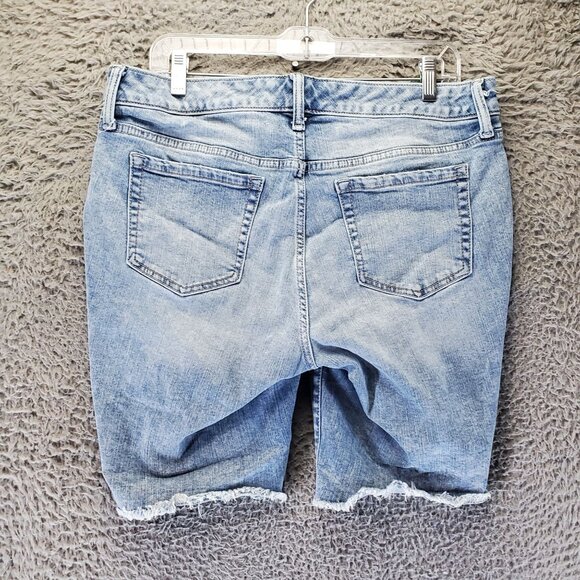 Torrid Shorts Womens Size 12 Light Blue Distressed Raw Hem Stretch Denim Jorts - Picture 9 of 11
